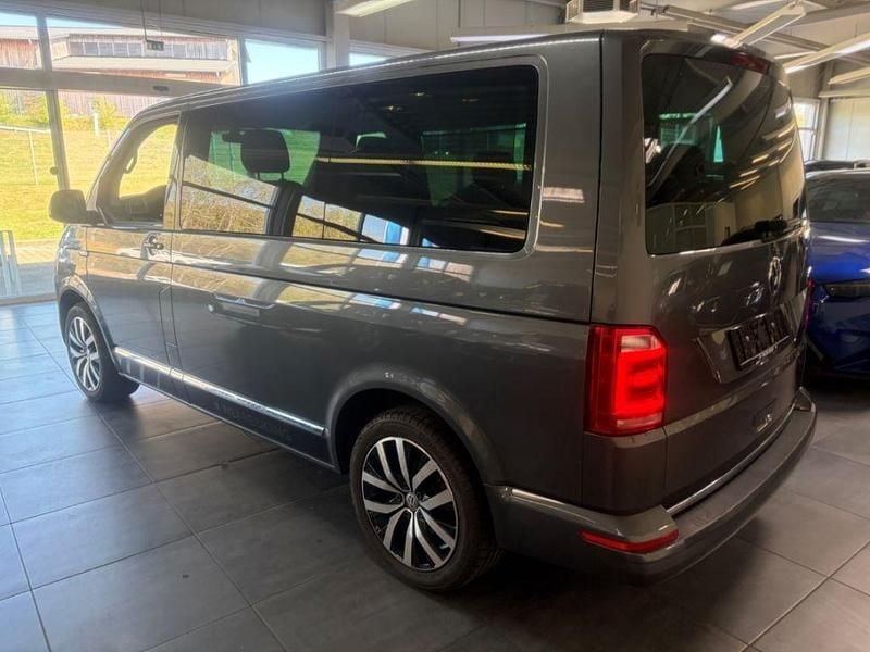 Gebraucht VW Multivan 204 PS (150 kW) 2018 Indiumgrau Van / Kleinbus