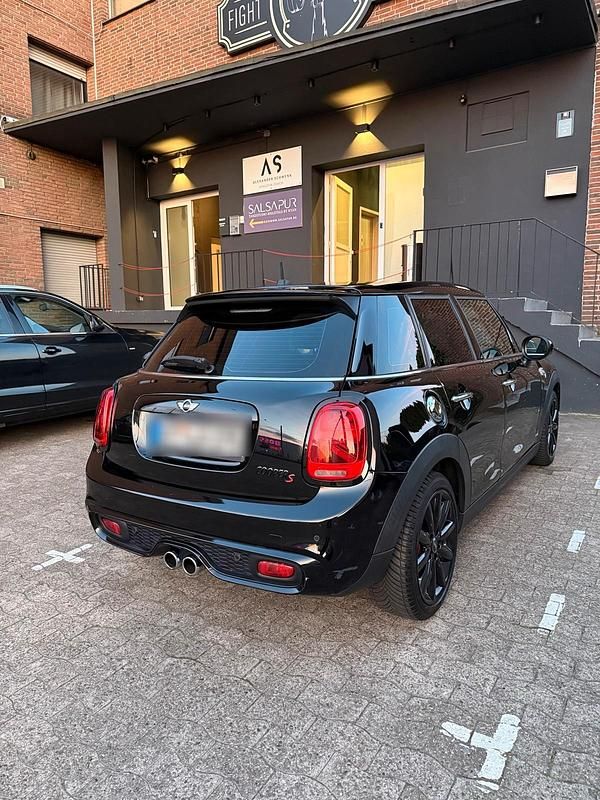 Schwarz Gebraucht 2017 Mini Cooper SD Kleinwagen | 9.990 € (Fairer Preis) - Bild 1/3