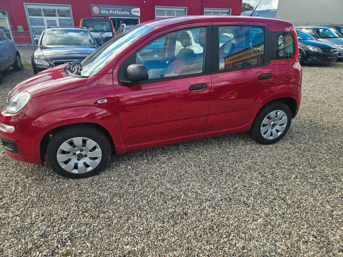 Gebraucht Fiat Panda Pop 69 PS (50 kW) 2015 Rot Kleinwagen