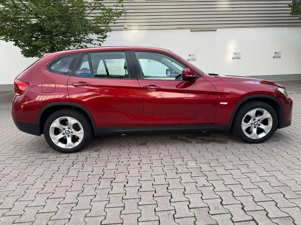 Gebraucht BMW X1 177 PS (130 kW) 2010 Rot SUV