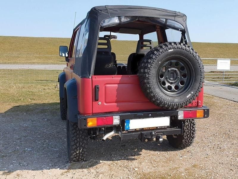 Gebraucht Suzuki Samurai 69 PS (50 kW) 1991 Rot SUV