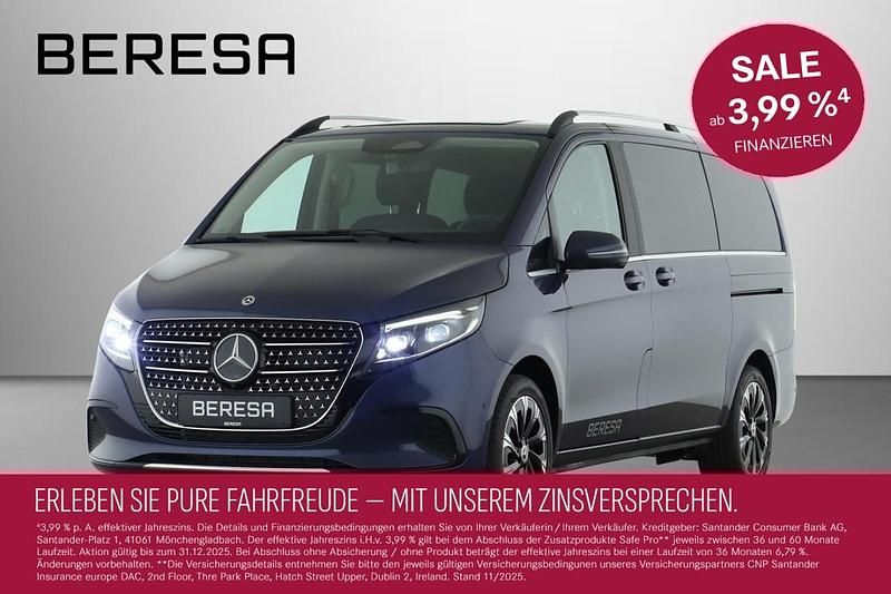 Blau Gebraucht 2025 Mercedes 220 Avantgarde Kombi | 69.990 € - Bild 1/4