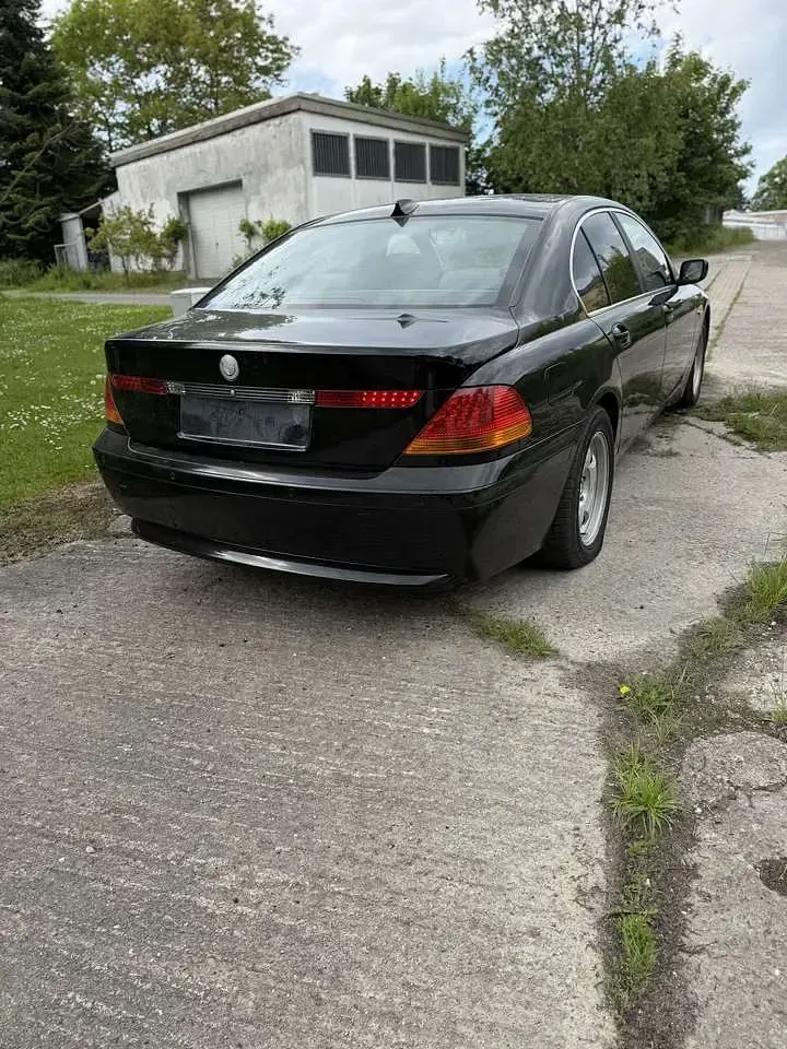 Brugt BMW 735 272 HK (200 kW) 2002 Sedan
