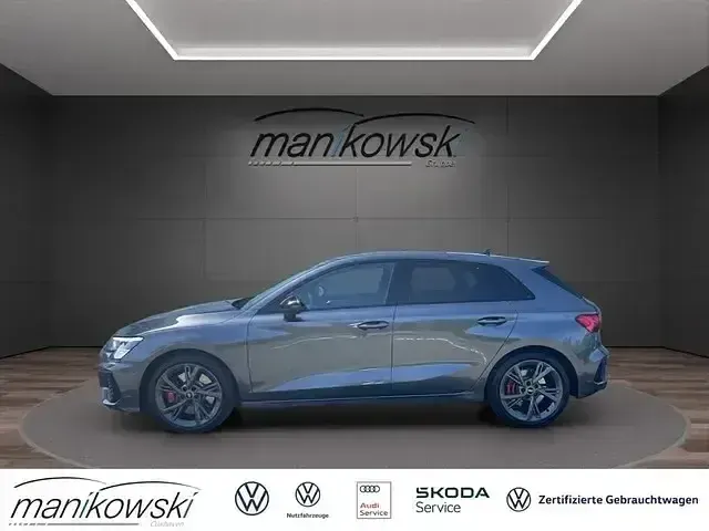 Gebraucht Audi S3 Ambiente 310 PS (228 kW) 2023 Daytonagrau perleffekt Limousine
