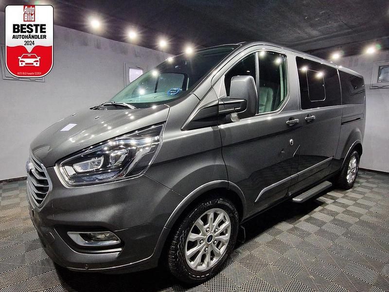 Gebraucht Ford Tourneo 170 PS (125 kW) 2019 Magneticgrau Van / Kleinbus
