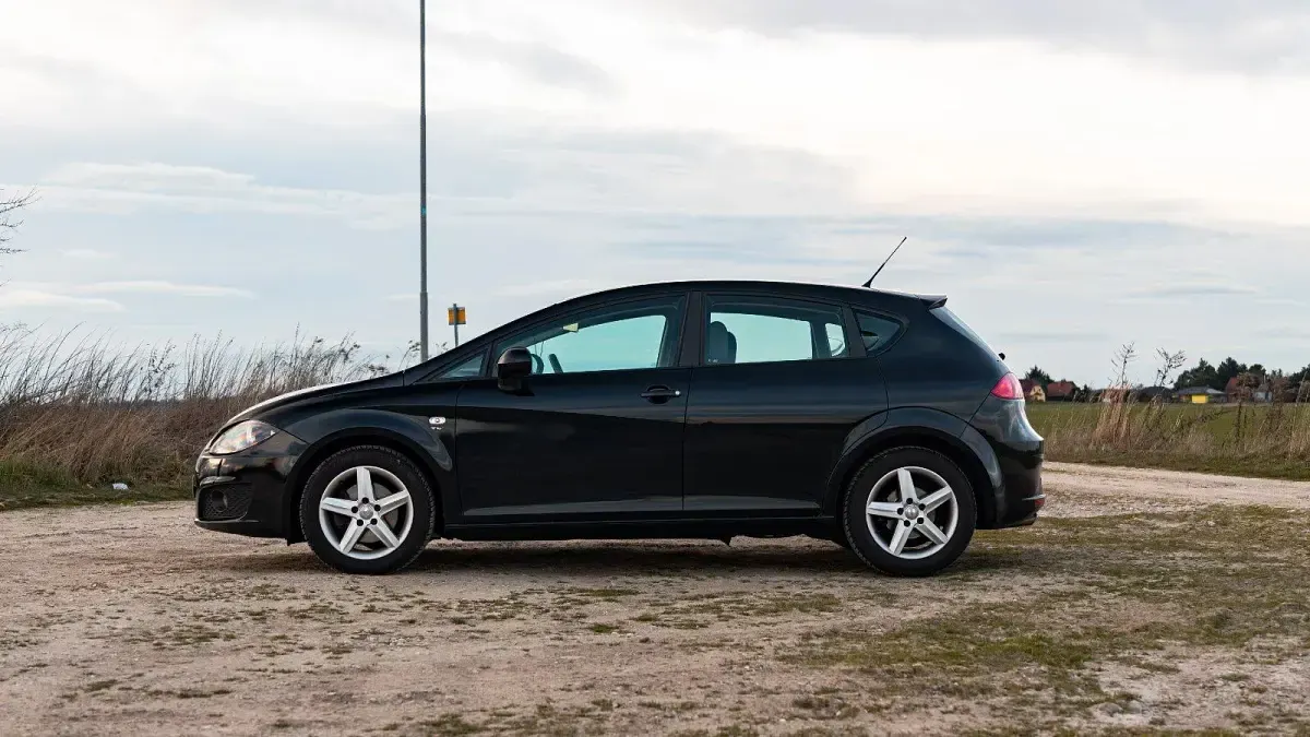 Gebraucht Seat Leon Style 125 PS (91 kW) 2011 Schwarz Kleinwagen