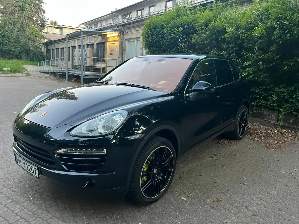 Gebraucht Porsche Cayenne 245 PS (180 kW) 2013 Schwarz SUV