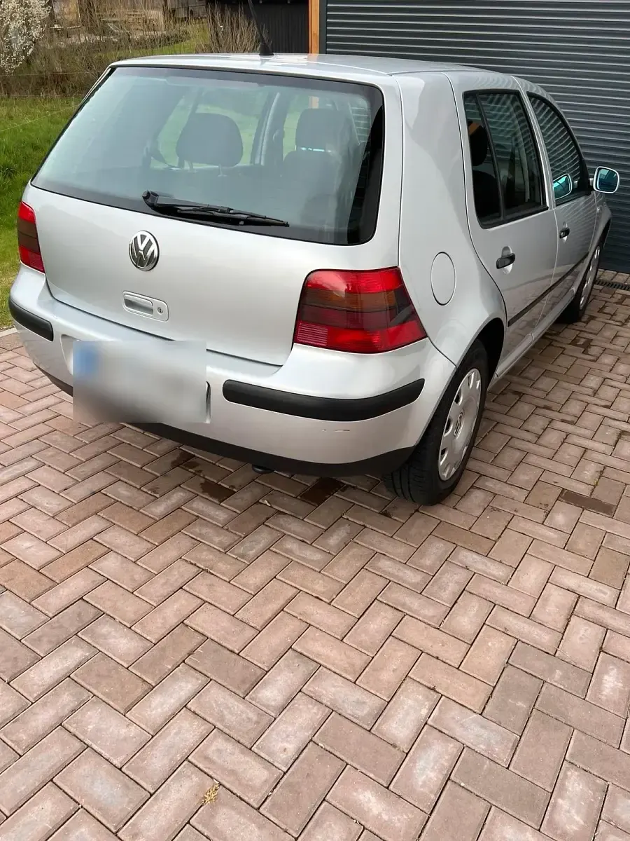 Gebraucht VW Golf IV Edition 75 PS (55 kW) 2001 Silber Limousine