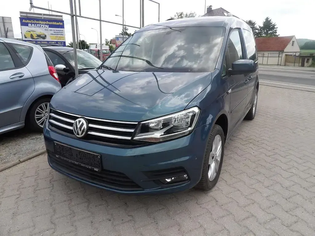 Gebraucht VW Caddy Comfortline 125 PS (91 kW) 2017 Bambusgarden green metallic Van / Kleinbus