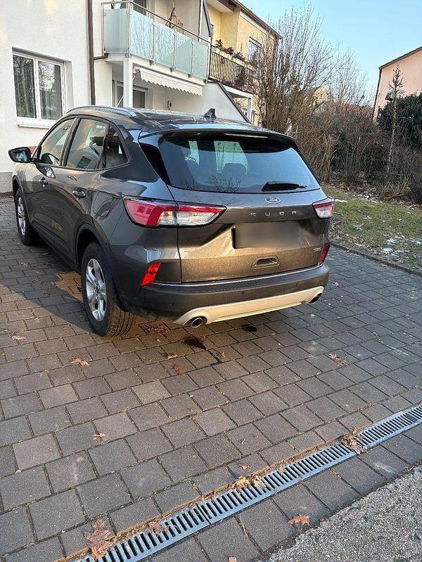 Gebraucht Ford Kuga Cool & Connect 224 PS (164 kW) 2023 Grau SUV