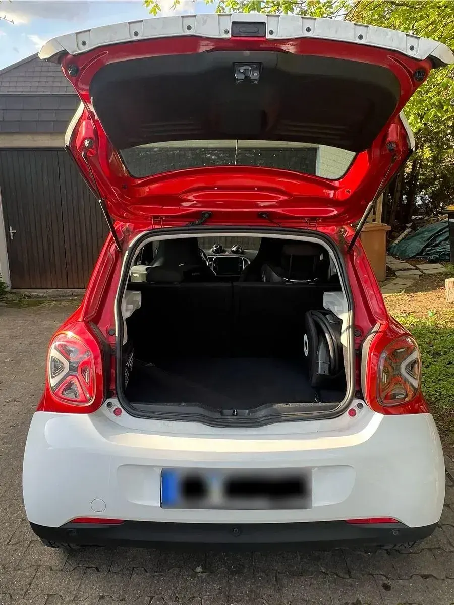 Gebraucht Smart ForFour Electric Drive 60 kW (82 PS) 2020 Weiß Limousine