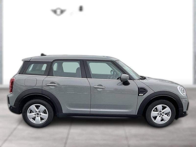 Grau metallic Gebraucht 2021 Mini Cooper D Essential Kleinwagen | 27.140 € - Bild 1/1