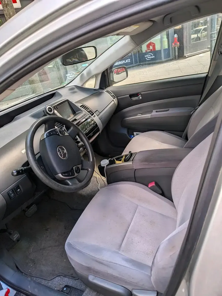 Używany Toyota Prius 115 KM (84 kW) 2004 Szary Hatchback