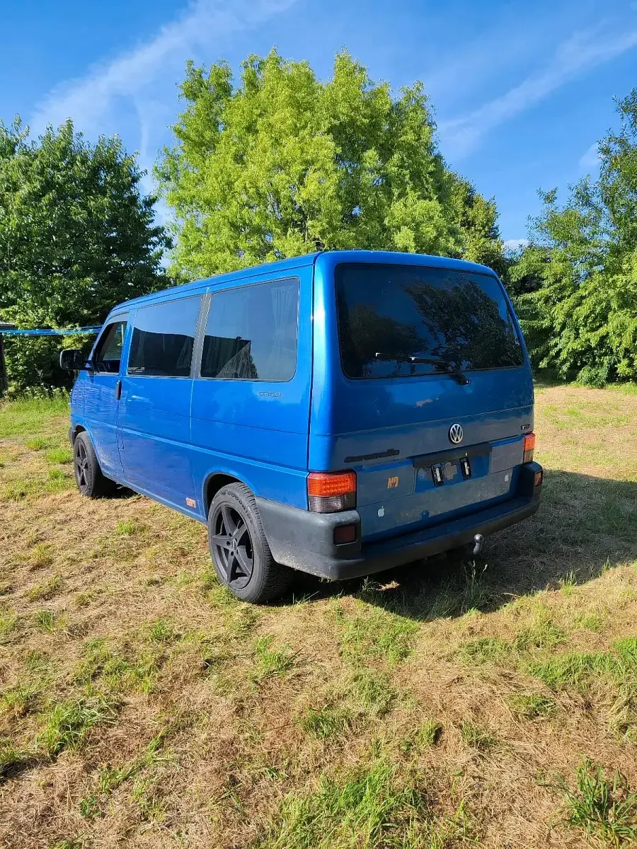Gebraucht VW T4 102 PS (75 kW) 2000 Blau Van