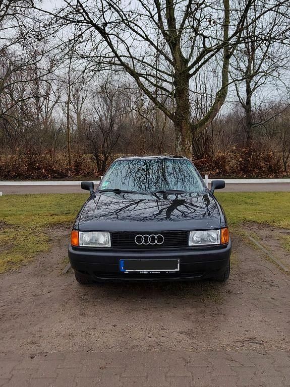 Gebraucht Audi 80 Performance 90 PS (66 kW) 1990 Schwarz Limousine