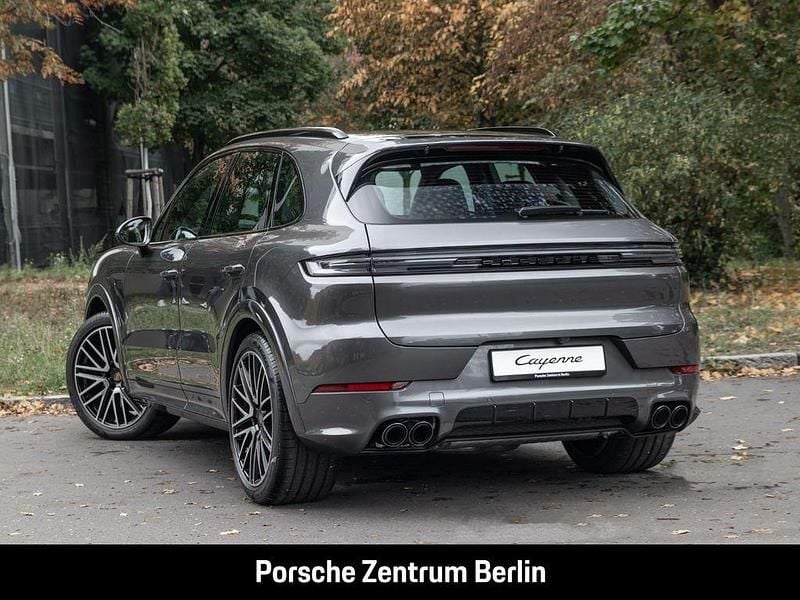 Gebraucht Porsche Cayenne 475 PS (349 kW) 2025 Grau SUV