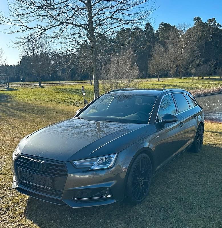 Gebraucht Audi A4 S-Line 286 PS (210 kW) 2019 Grau Kombi