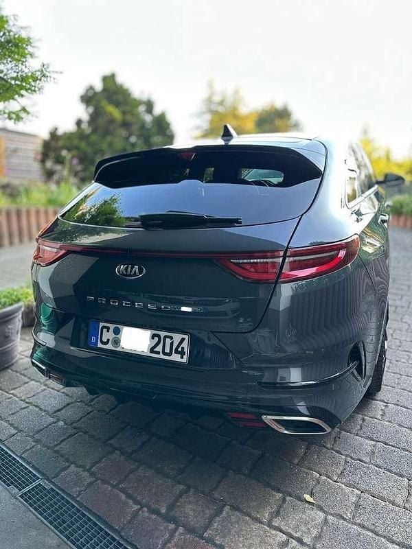 Gebraucht 2020 Kia ProCeed Kleinwagen | 23.000 € (Fairer Preis) - Bild 1/4