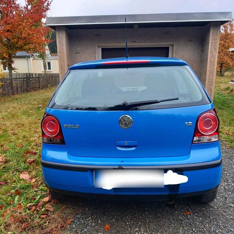 Gebraucht VW Polo 60 PS (44 kW) 2009 Blau Kleinwagen