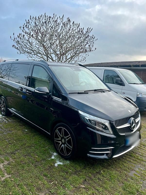 Gebraucht Mercedes V250 190 PS (139 kW) 2016 Schwarz Van / Kleinbus