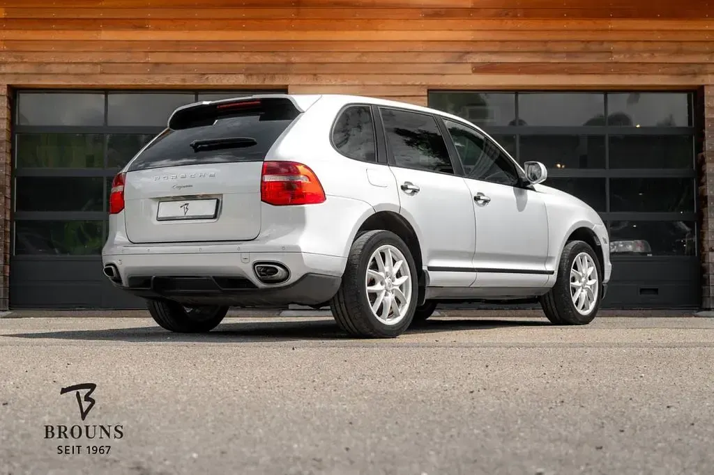 Gebraucht Porsche Cayenne 239 PS (175 kW) 2009 Silber SUV