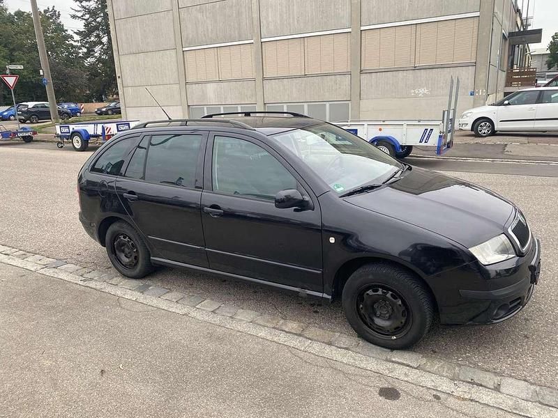 Gebraucht Skoda Fabia Ambiente 75 PS (55 kW) 2006 Schwarz Kleinwagen