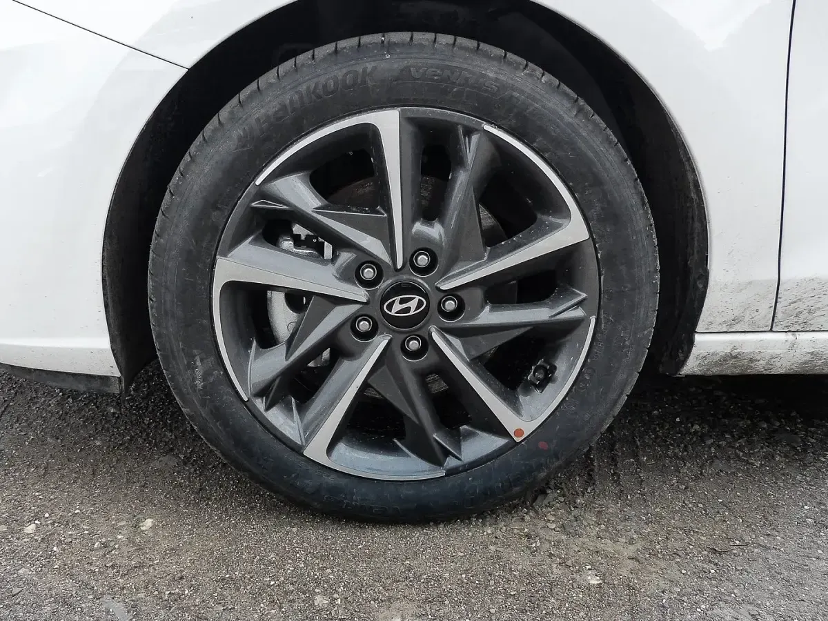 Neu Hyundai i30 Trend 150 PS (110 kW) 2026 Weiß Limousine