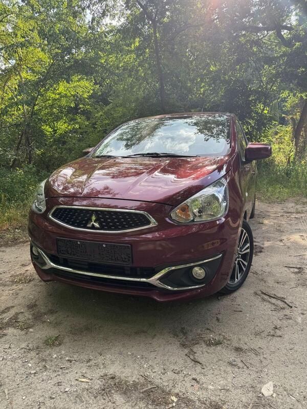 Rot Gebraucht 2017 Mitsubishi Space Star Top Kleinwagen | 9.100 € (Fairer Preis) - Bild 1/4
