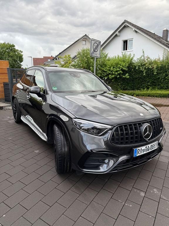 Grau Gebraucht 2025 Mercedes GLC43 AMG AMG SUV | 85.000 € (Superpreis) - Bild 1/4