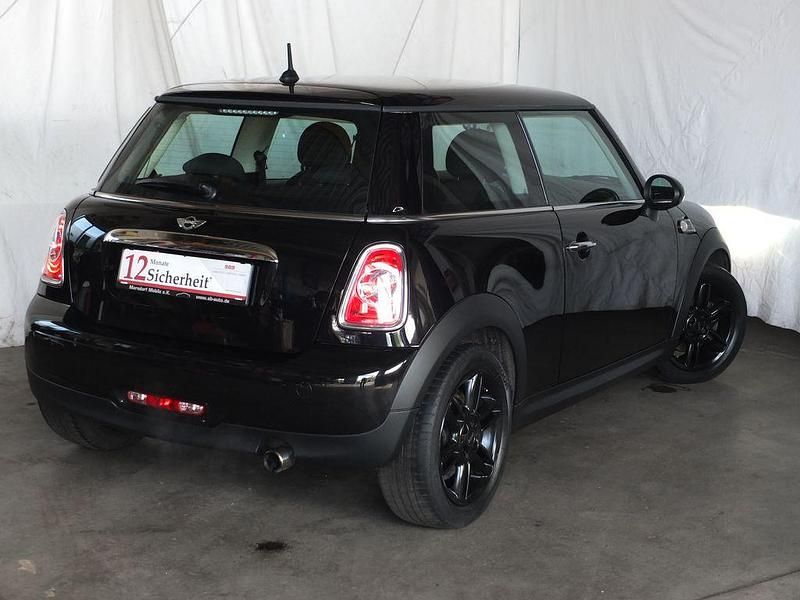 Second-hand Mini Cooper 122 CP (89 kW) 2013 Negru Hatchback