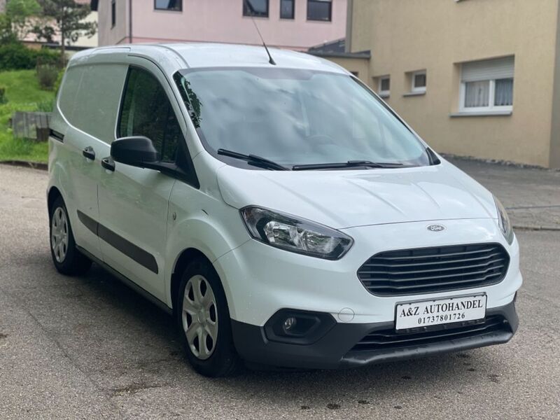 Käytetty Ford Transit Trend 75 HP (55 kW) 2019 Valkoinen Tila-auto