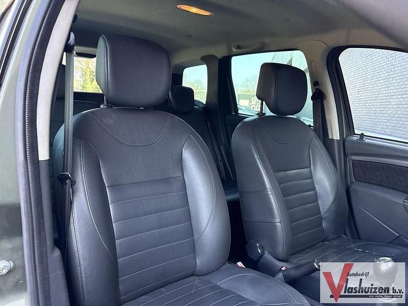 Gebraucht Dacia Duster Prestige 125 PS (91 kW) 2015 Grau SUV