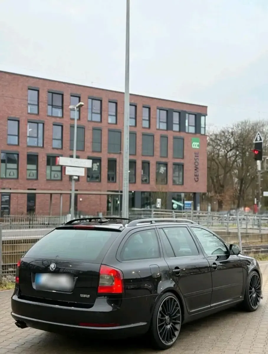 Gebraucht Skoda Octavia RS 170 PS (125 kW) 2010 Schwarz Kombi