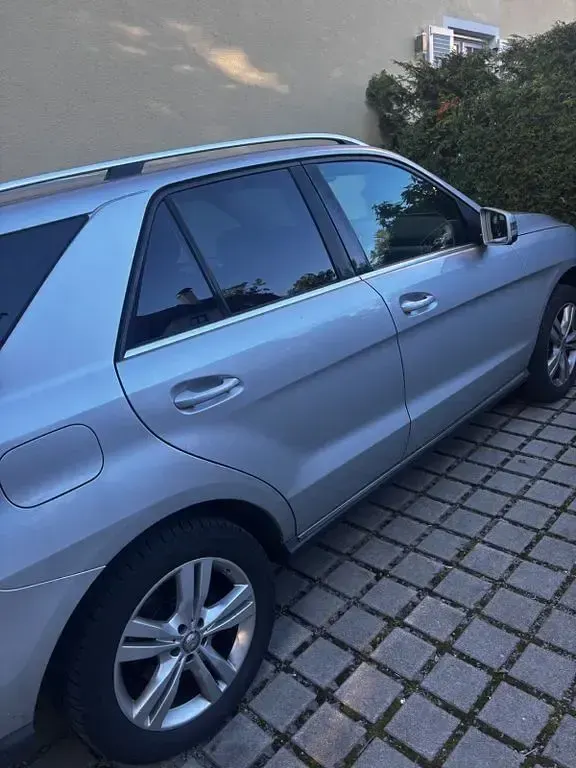 Gebraucht Mercedes ML350 258 PS (189 kW) 2014 Silber SUV