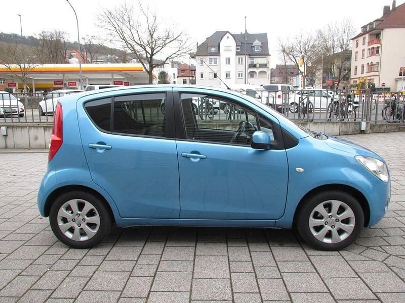 Gebraucht Opel Agila Edition 86 PS (63 kW) 2009 Blau Kleinwagen