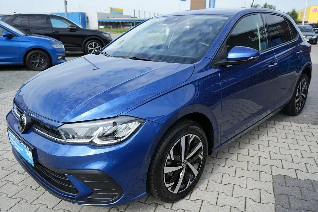 Gebraucht VW Polo Life 95 PS (69 kW) 2025 Blau Kleinwagen