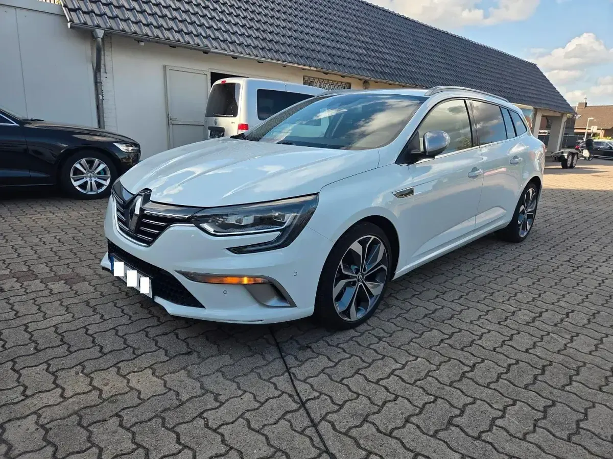 Gebraucht Renault Mégane GrandTour GT 165 PS (121 kW) 2018 Weiß Kombi