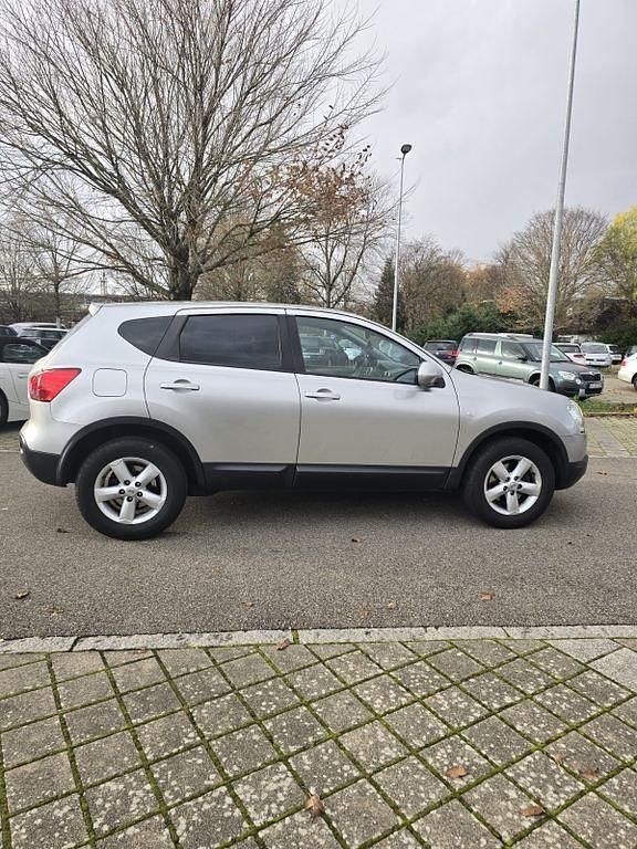 Grau Gebraucht 2007 Nissan Qashqai Acenta SUV | 4.900 € (Fairer Preis) - Bild 1/4