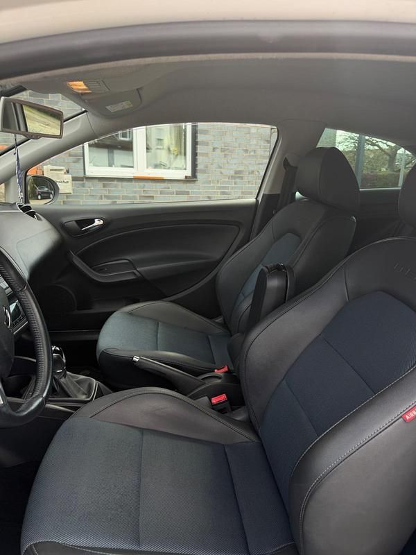 Gebraucht Seat Ibiza 75 PS (55 kW) 2015 Weiß Kleinwagen