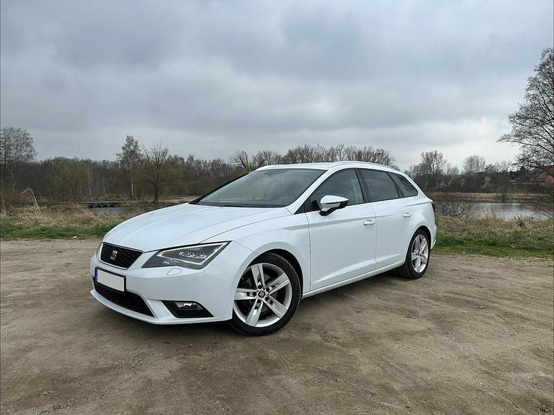 Gebraucht Seat Leon ST Style 110 PS (80 kW) 2015 Weiß Kombi