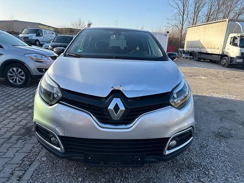 Gebraucht Renault Captur Dynamique 90 PS (66 kW) 2015 Schwarz SUV