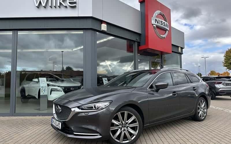 Machine gray Gebraucht 2024 Mazda 6 Takumi-Line Kombi | 31.490 € (Fairer Preis) - Bild 1/4