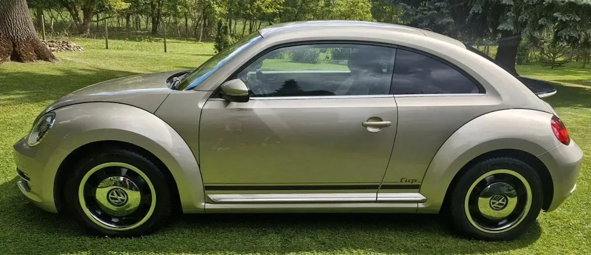 Gebraucht VW Beetle Cup 105 PS (77 kW) 2015 Grau Kleinwagen