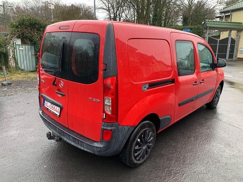 Gebraucht Mercedes Citan 111 110 PS (80 kW) 2017 Rot Van / Kleinbus