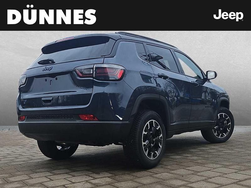 Usata Jeep Compass 181 CV (133 kW) 2024 Blu SUV