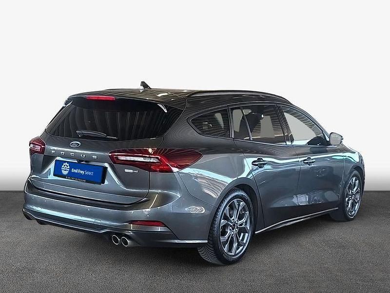 Gebraucht Ford Focus ST-Line 125 PS (91 kW) 2023 Magnetic grau metallic Kombi