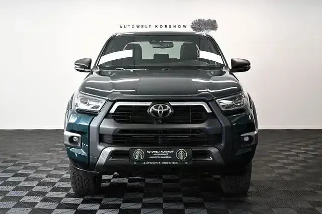 Gebraucht Toyota HiLux 204 PS (150 kW) 2022 Grün Pickup