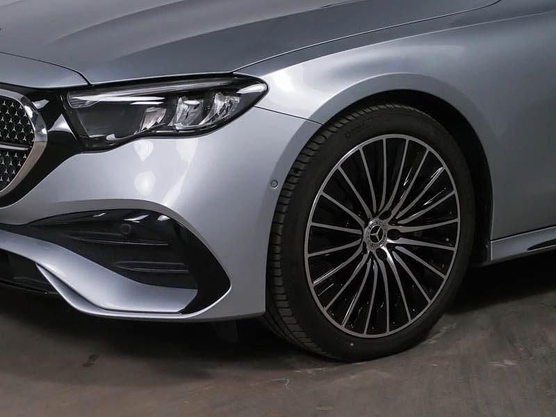 Gebraucht Mercedes E300 Advanced 204 PS (150 kW) 2024 Silber Limousine