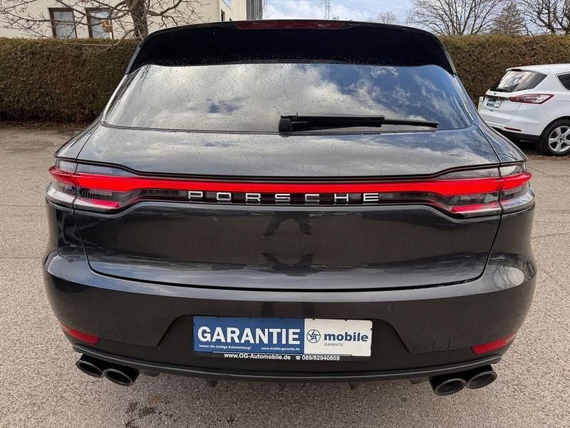 Gebraucht Porsche Macan 245 PS (180 kW) 2021 Grau SUV