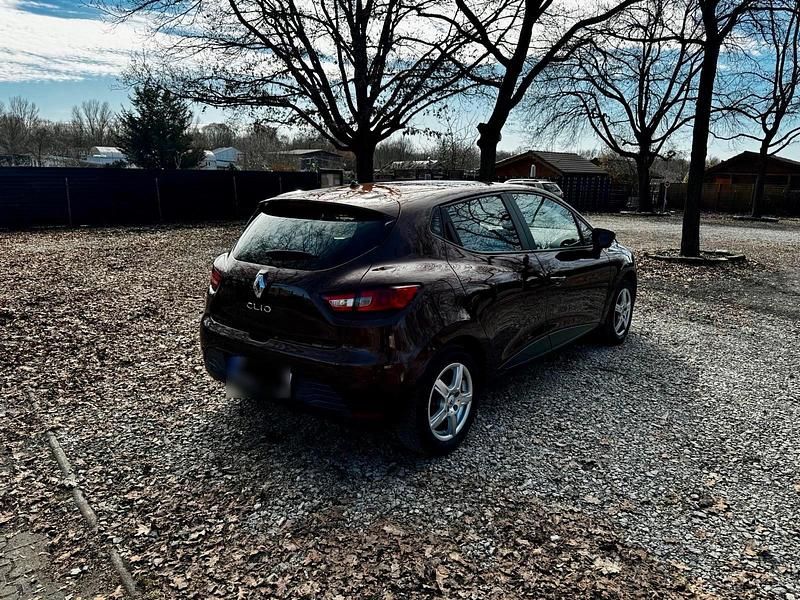 Gebraucht Renault Clio IV 75 PS (55 kW) 2014 Braun Kleinwagen